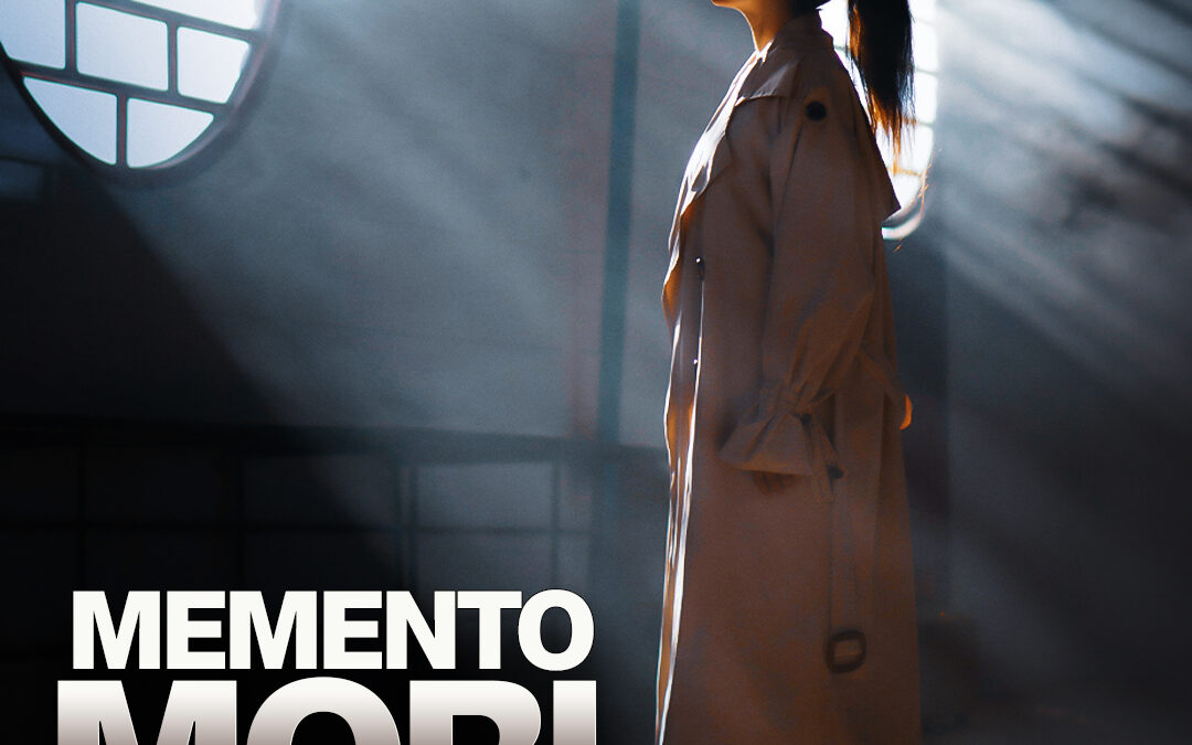#442 Memento Mori (square)